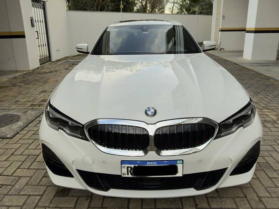 BMW 320i 2.0 16V TURBO GASOLINA M SPORT AUTOMÁTICO BMW 320i 2.0 16V TURBO GASOLINA M SPORT AUTOMÁTICO